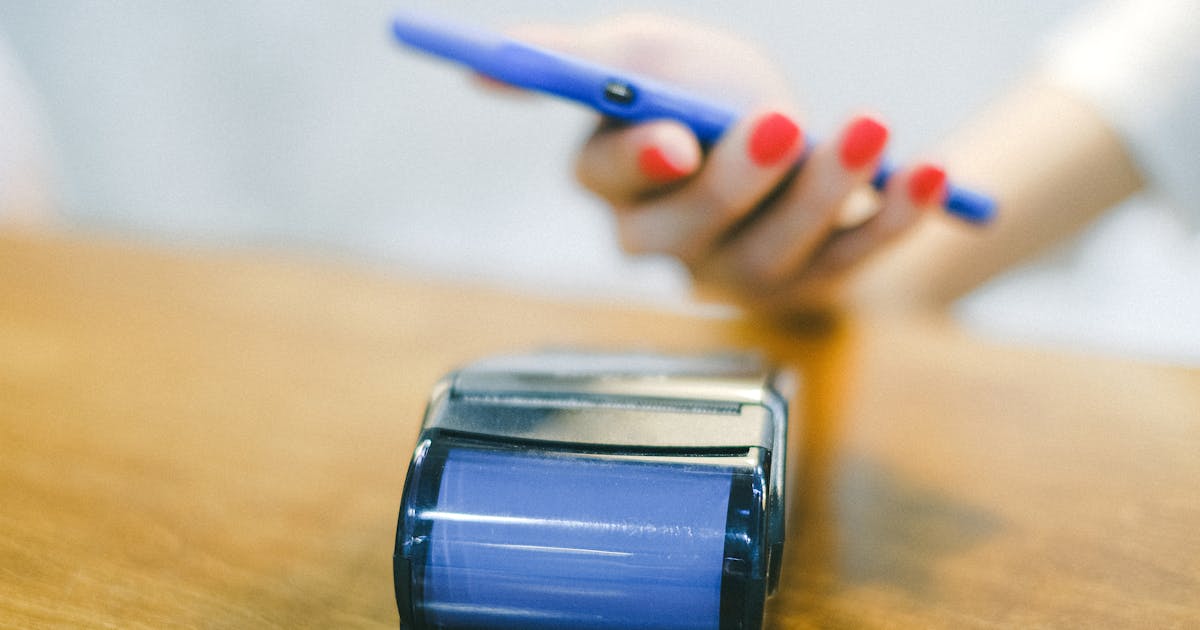 How to Add a Digital Business Card to Apple Wallet (2026 Step-by-Step Guide)