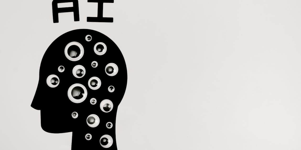 QR Code Versions Explained: From V1 (21×21) to V40 (177×177)