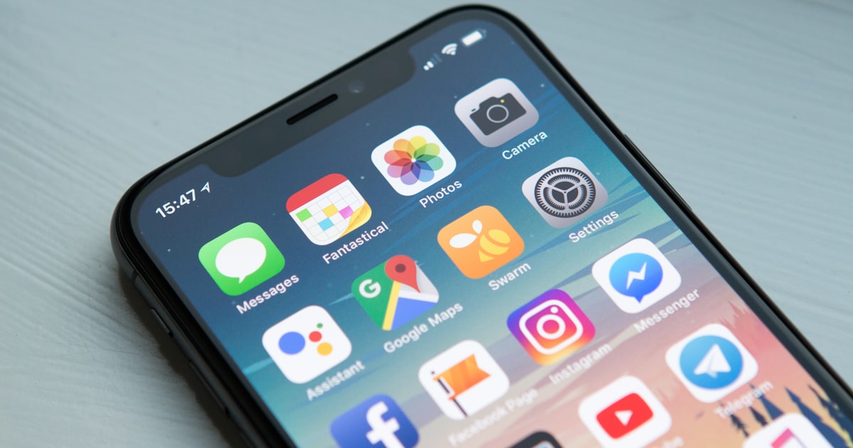 How to Scan a QR Code on iPhone & Android (2026 Guide)